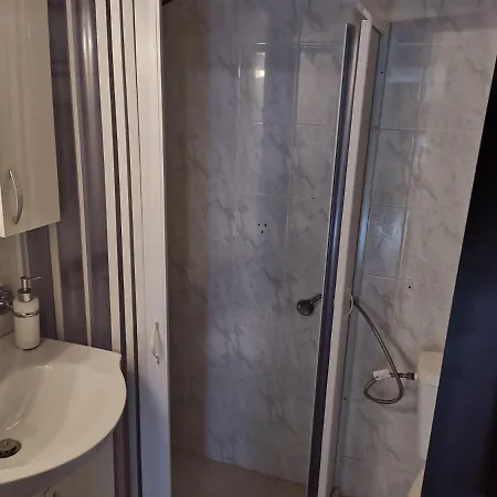 Lazarus Sofitas Apartamento Monemvasía